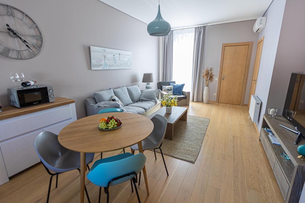 Jomas Street Apartment Jūrkalne Εξωτερικό φωτογραφία